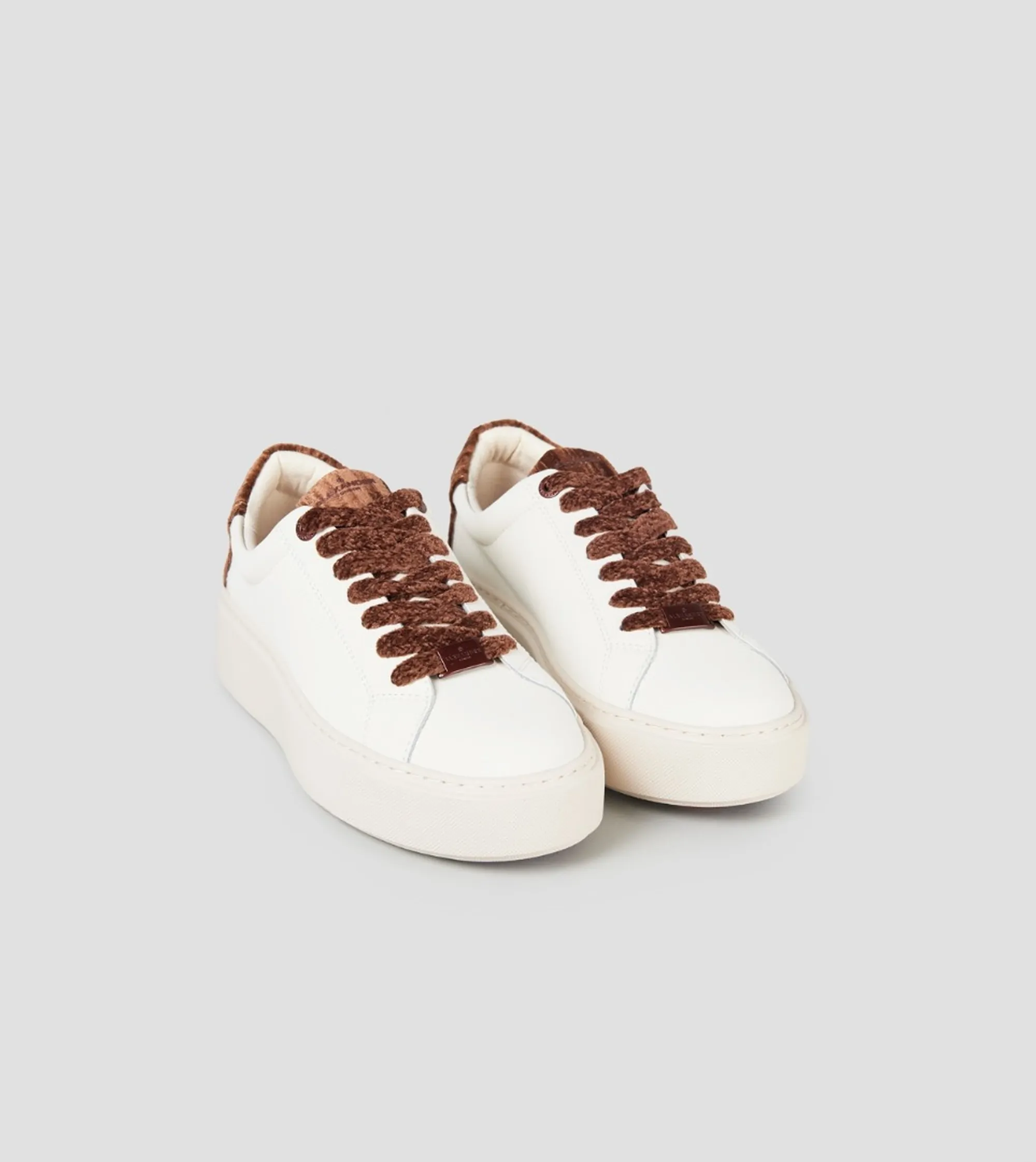 Alexander Smith Sneakers London Alta In Pelle Bianco Albelhw8415Fcn 197553