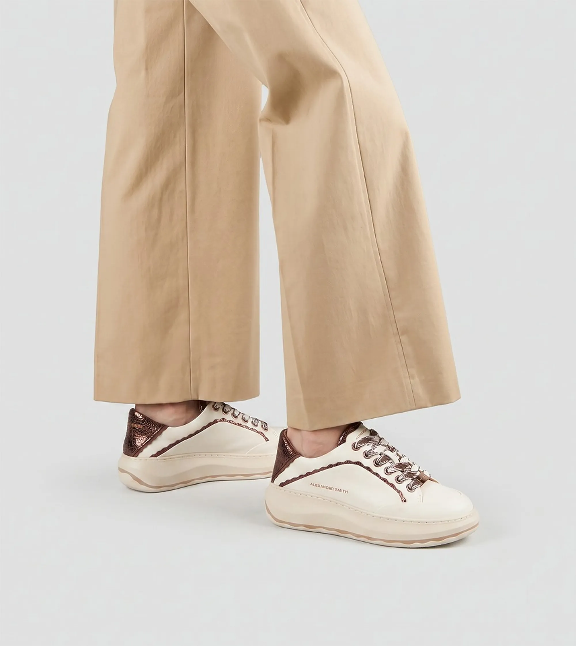 Alexander Smith Sneakers Mayfair In Nappa Bianco Asbemfw9668Iyf 197495
