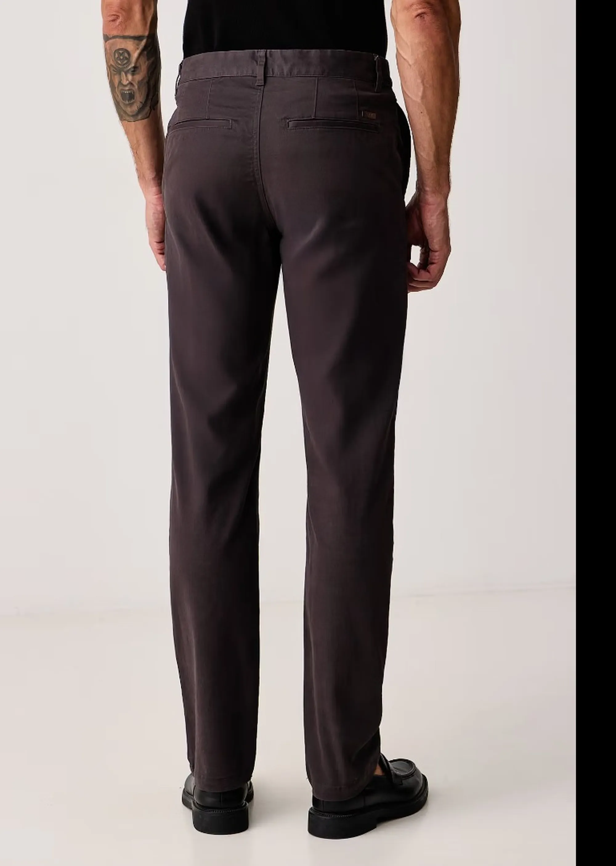 Armani Exchange Pantalone Chino In Cotone Elasticizzato Grigio Scuro Xm003537Af22547 193412