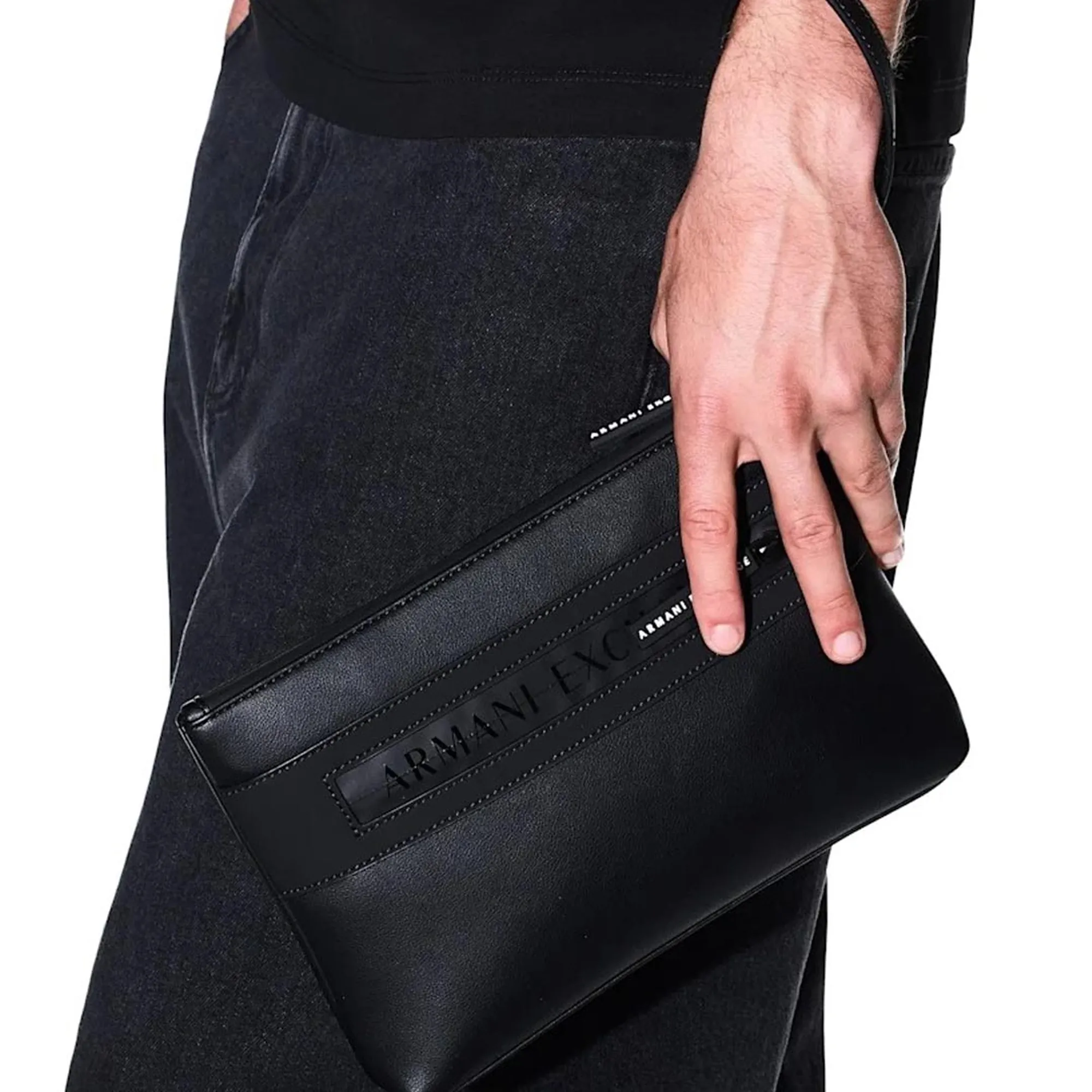Armani Exchange Pochette Angel Pouch Nero Xm003595Af26679 194654
