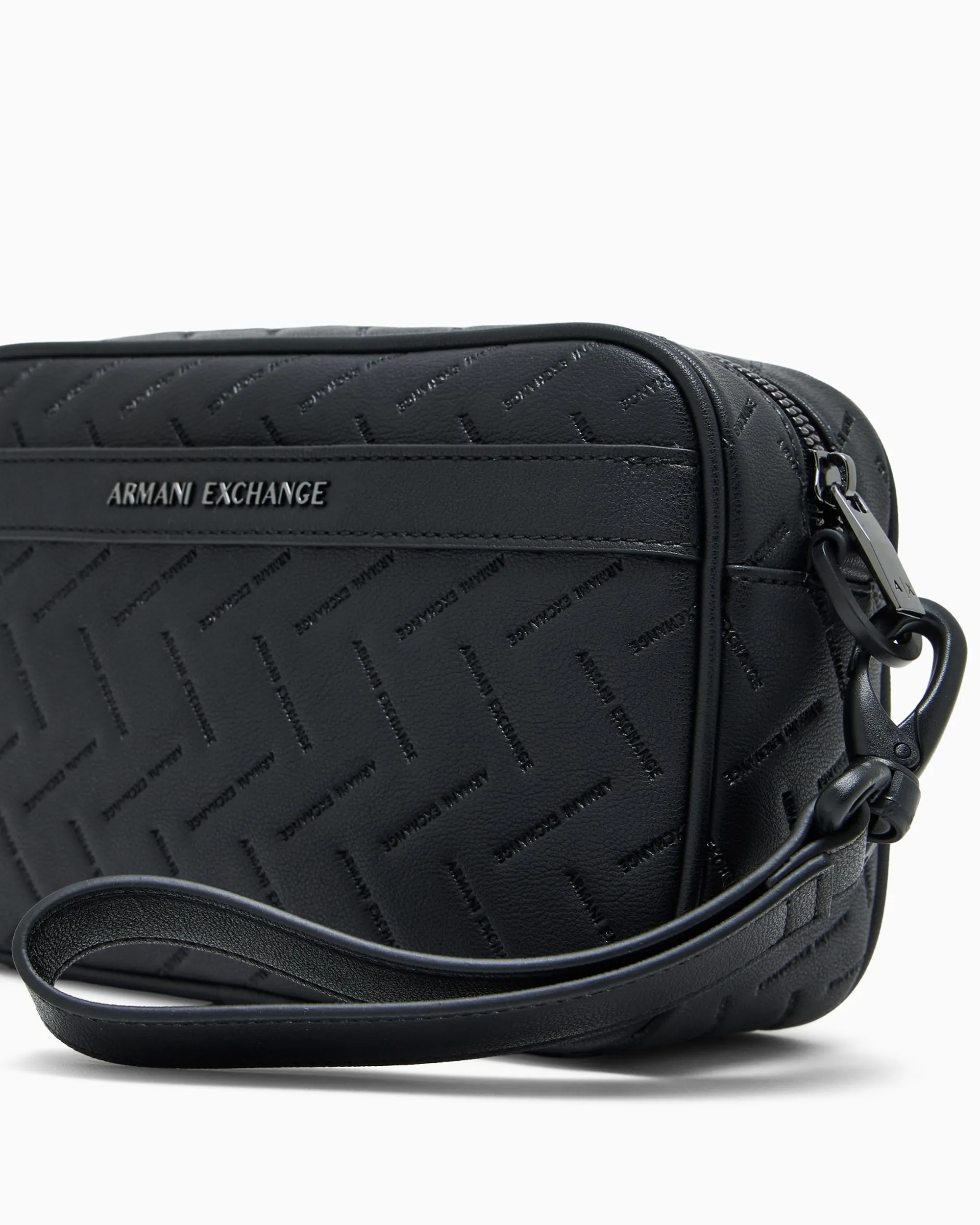 Armani Exchange Pochette In Tessuto Tecnico Nero Xm002600Af22652 175406