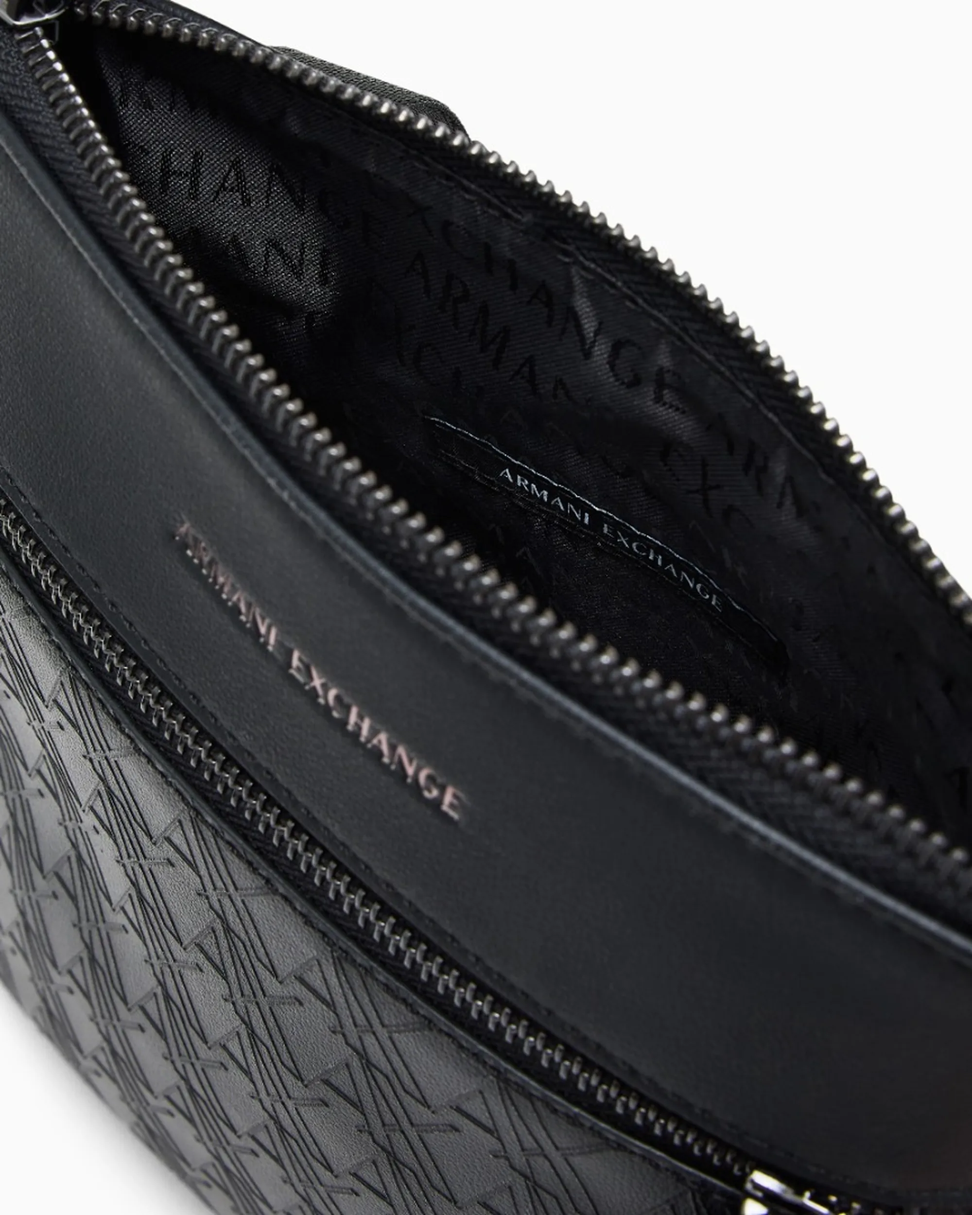 Armani Exchange B'Flat Shoulder Strap With Printed Logo And Front Pocket' Black Xm003582Af26662 194099
