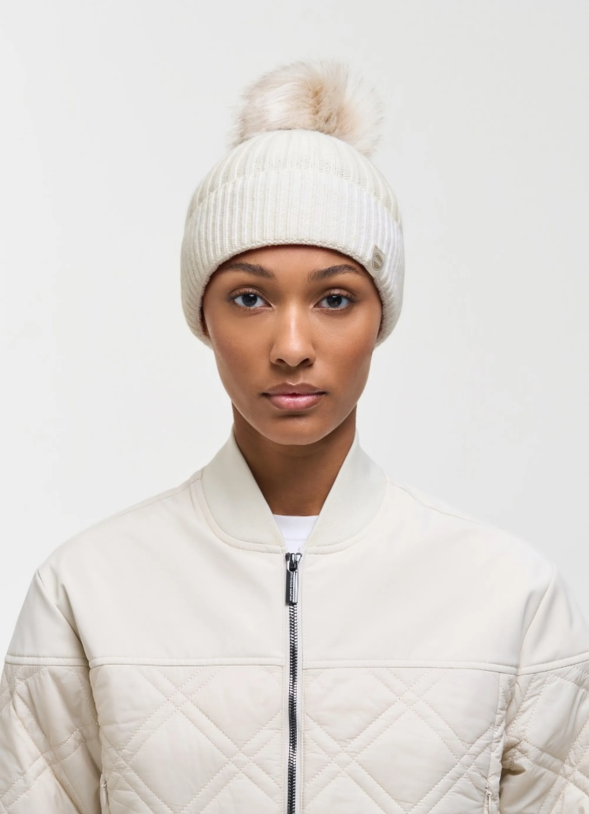 Colmar B'Cap ' White 48000015E3Nu 201276