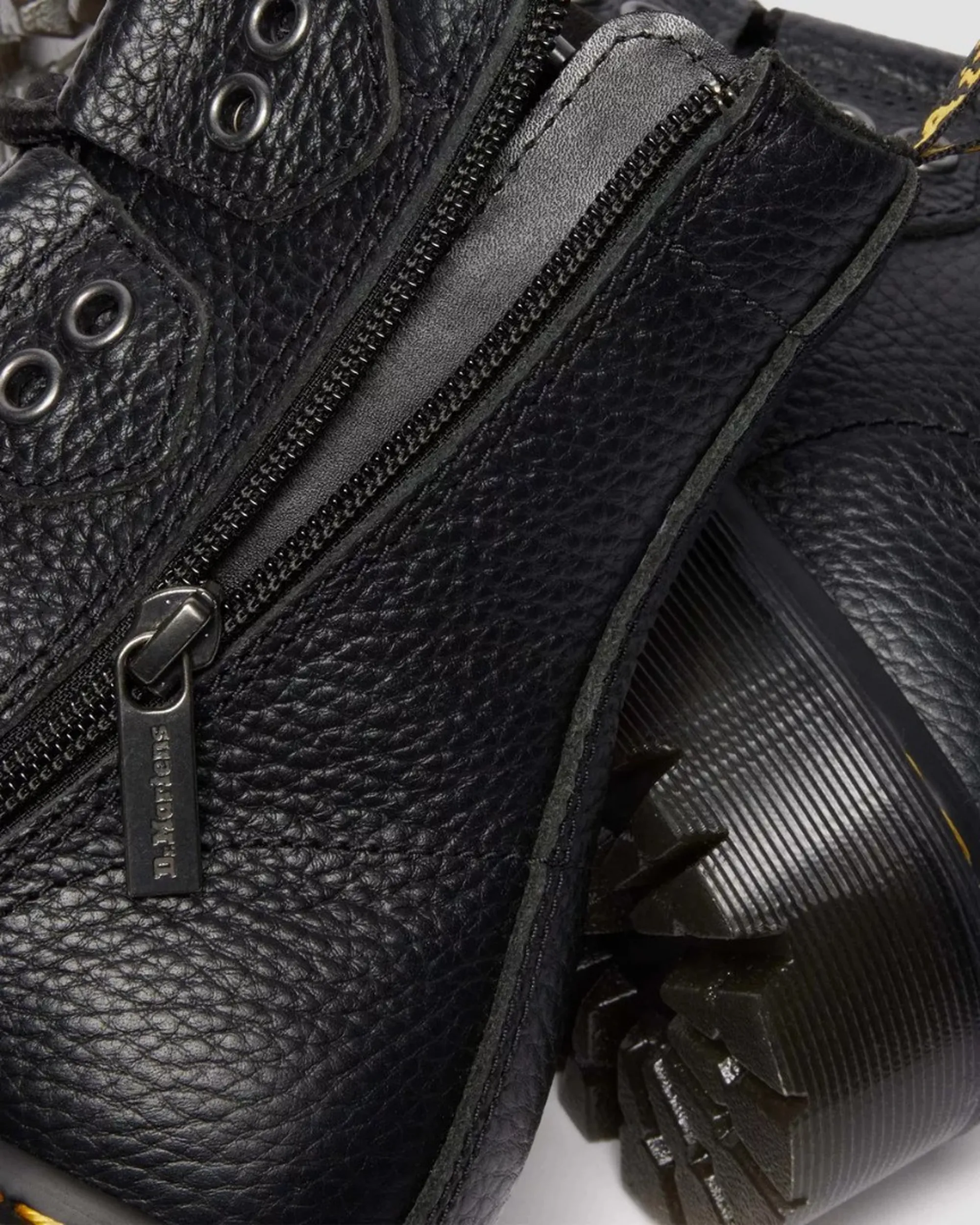 Dr. Martens Stivale Bex 1460 Nero 41750001 163383