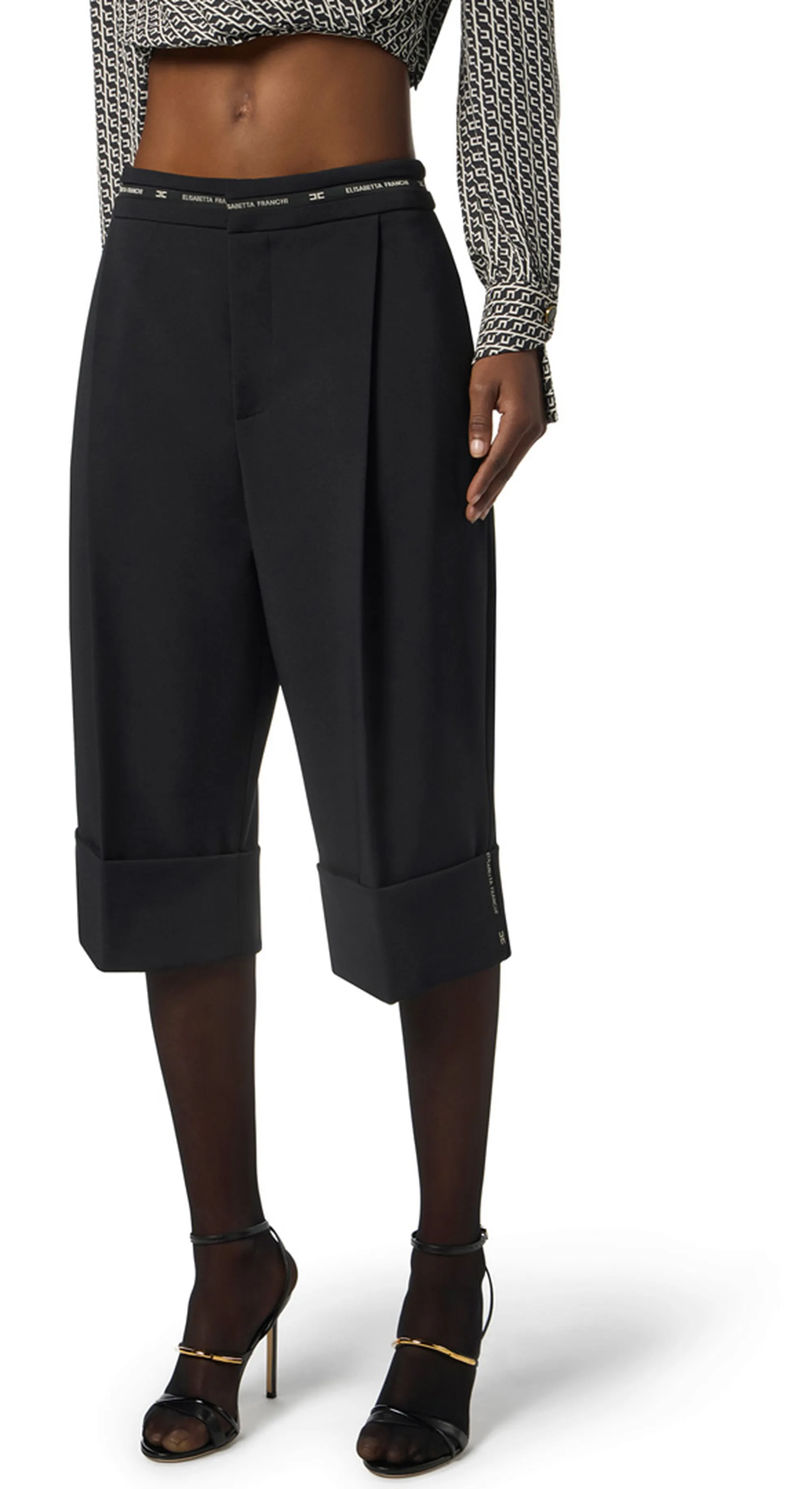 Elisabetta Franchi Bermuda In Crepe Leggero Con Nastro Logo Pa11656E2 153561