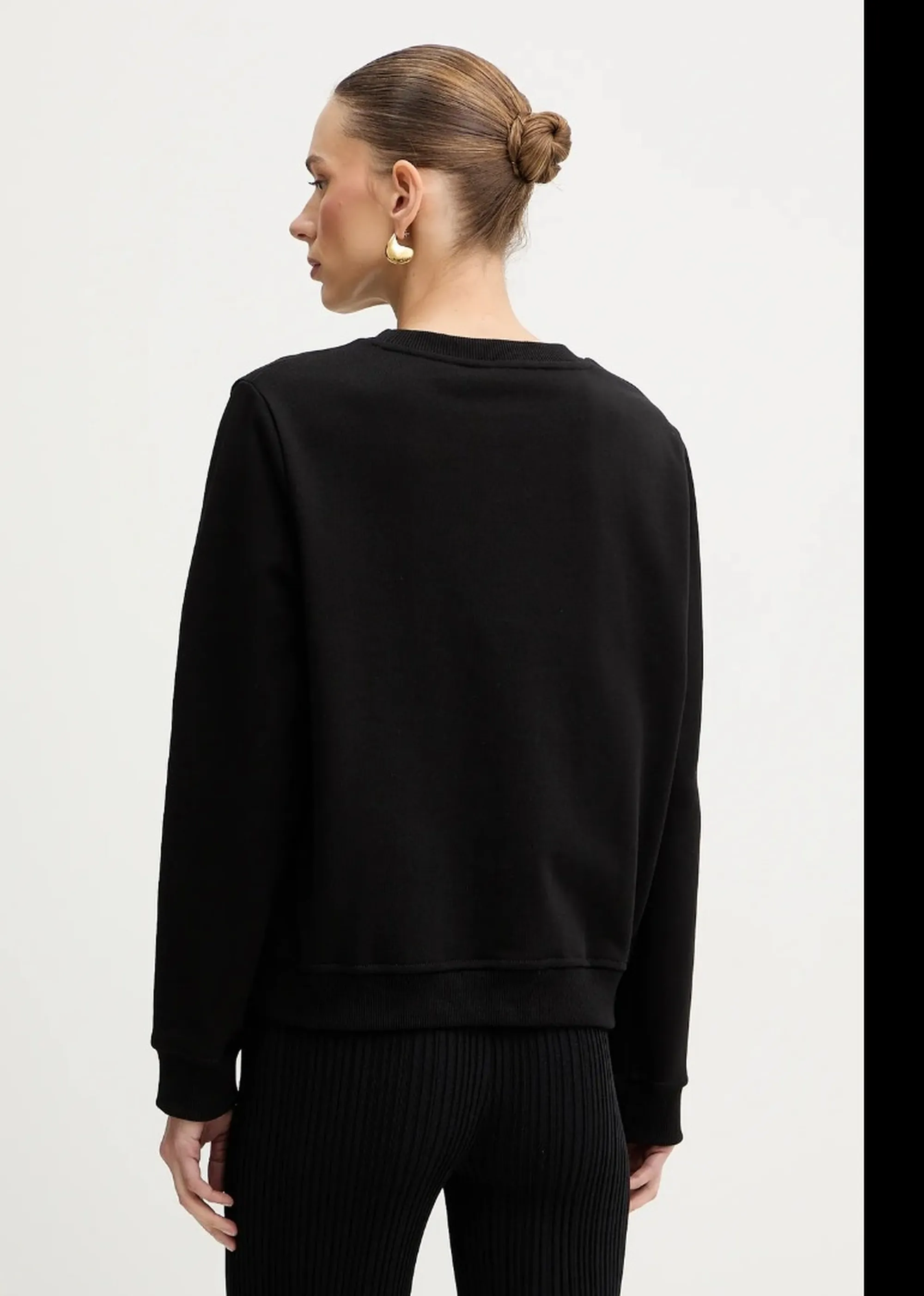 Elisabetta Franchi Felpa Con Applicazione Logo Sul Petto Nero Md03P61E2 171525