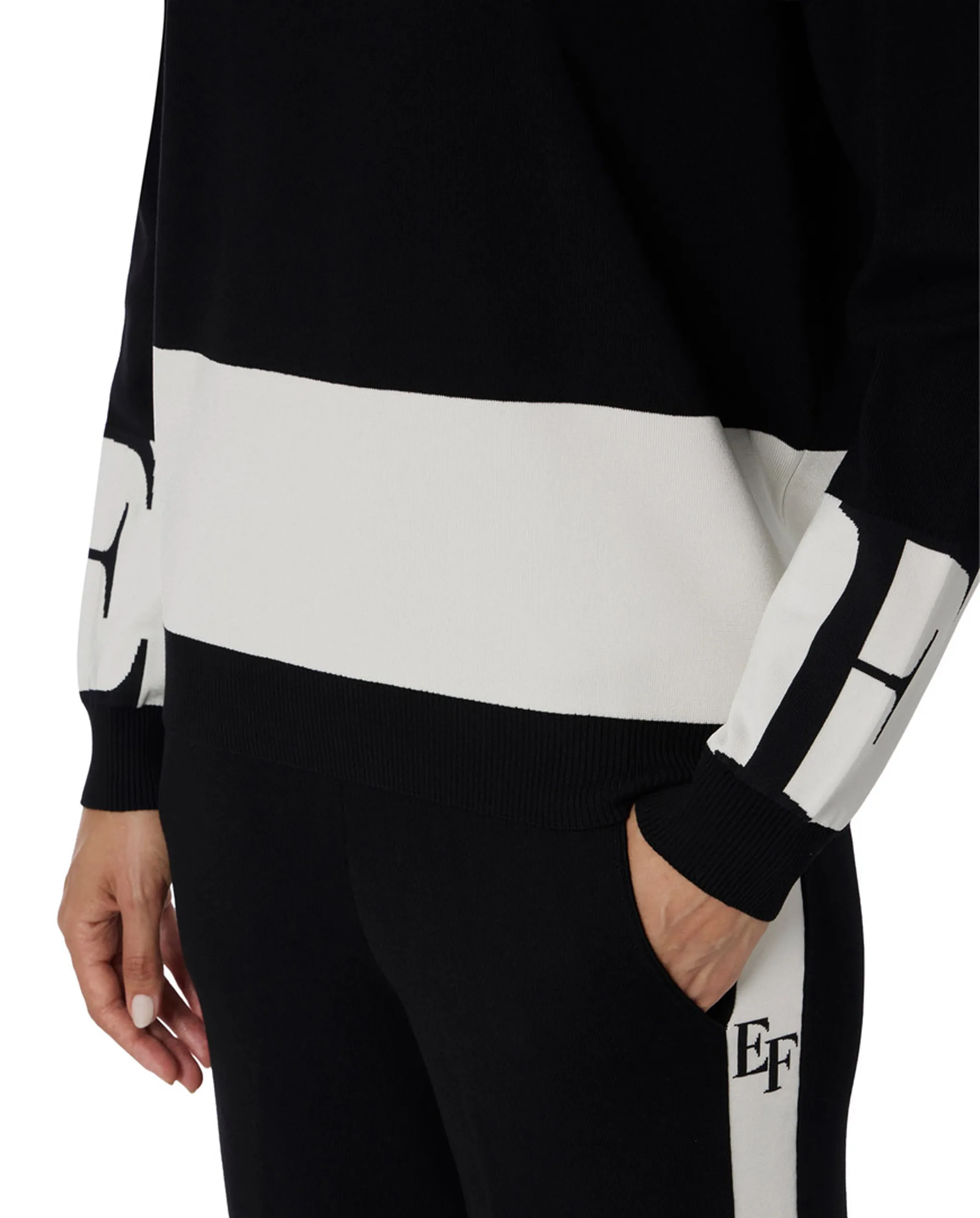 Elisabetta Franchi Maglia In Viscosa Con Bande Lucide Mk01S56E2 153601