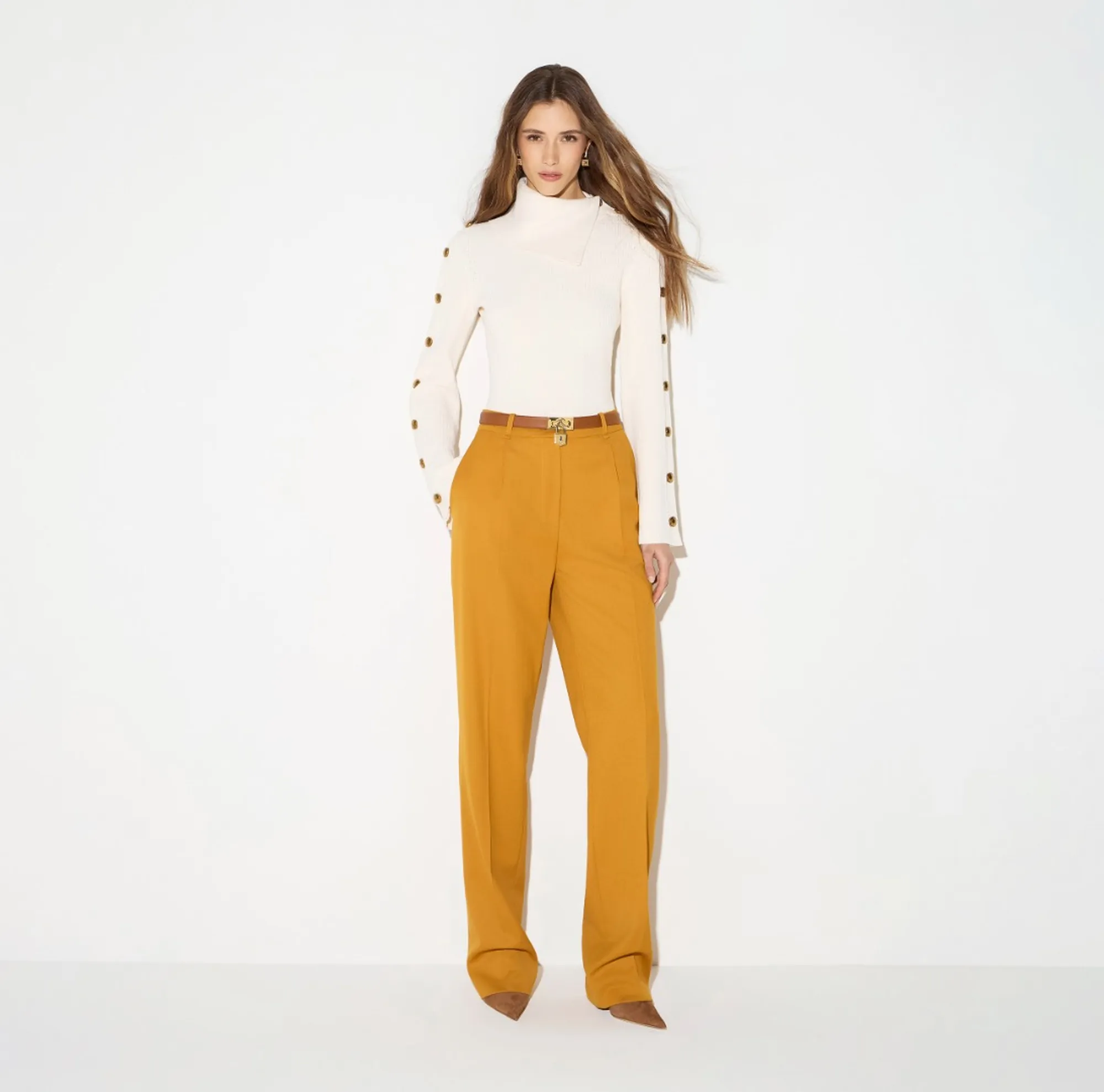 Elisabetta Franchi Pullover In Maglia Con Bottoni Gioiello Burro Mk03S66E2 184582