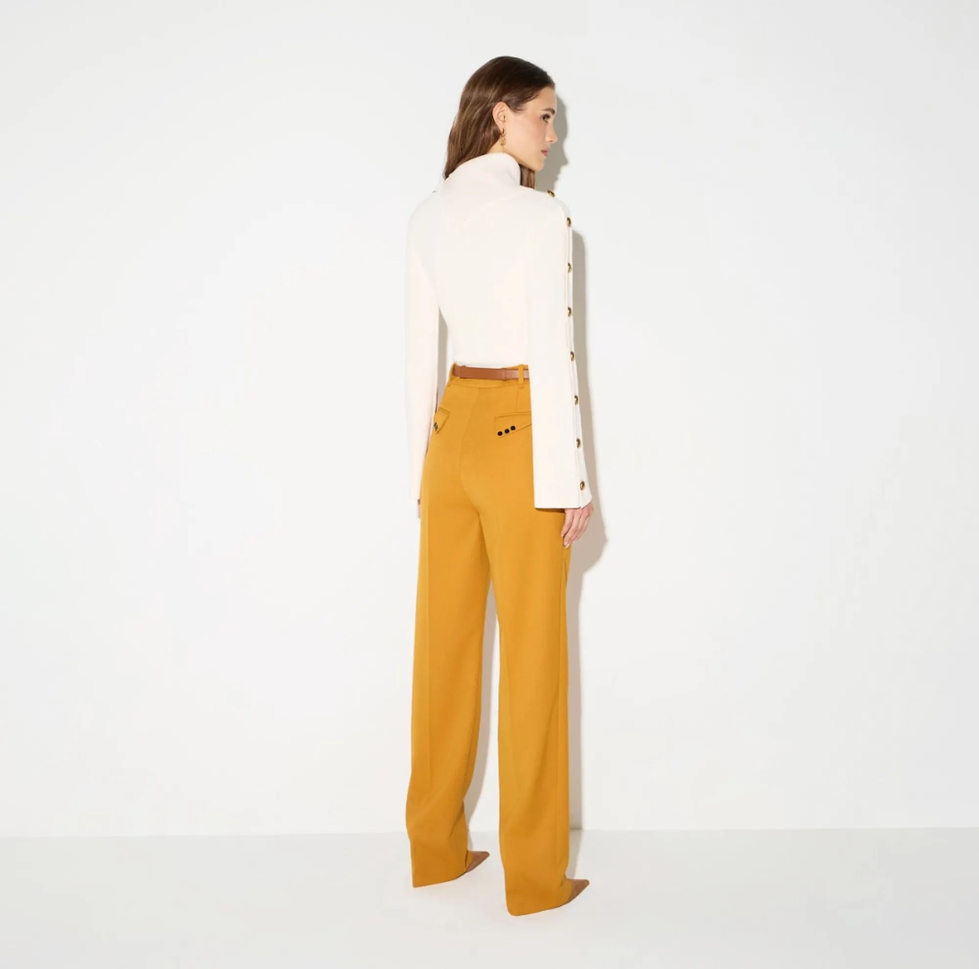 Elisabetta Franchi Pullover In Maglia Con Bottoni Gioiello Burro Mk03S66E2 184584