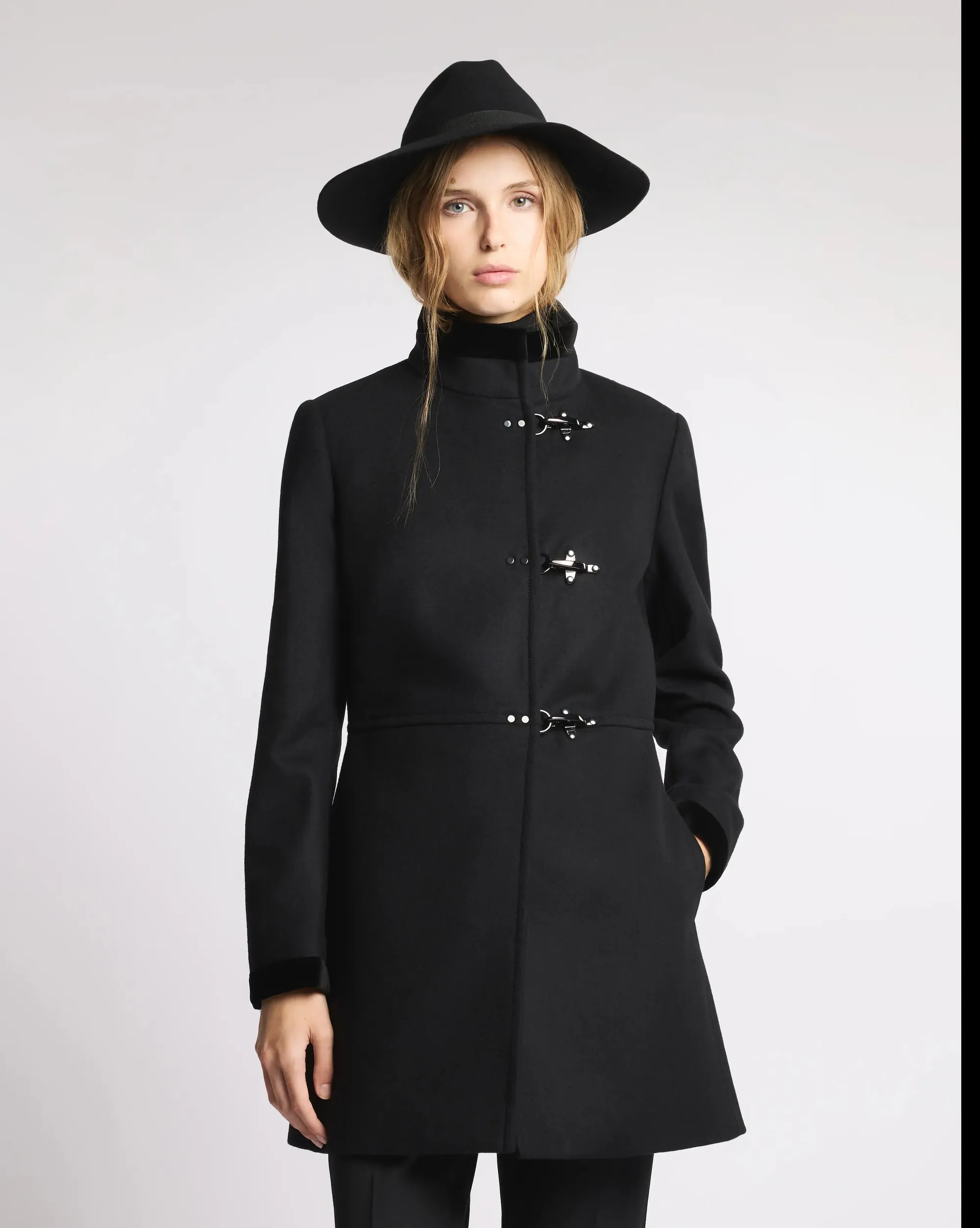 Fay Cappotto Virginia In Panno Di Lana Melange Nero Naw50514000Sglb999 157292