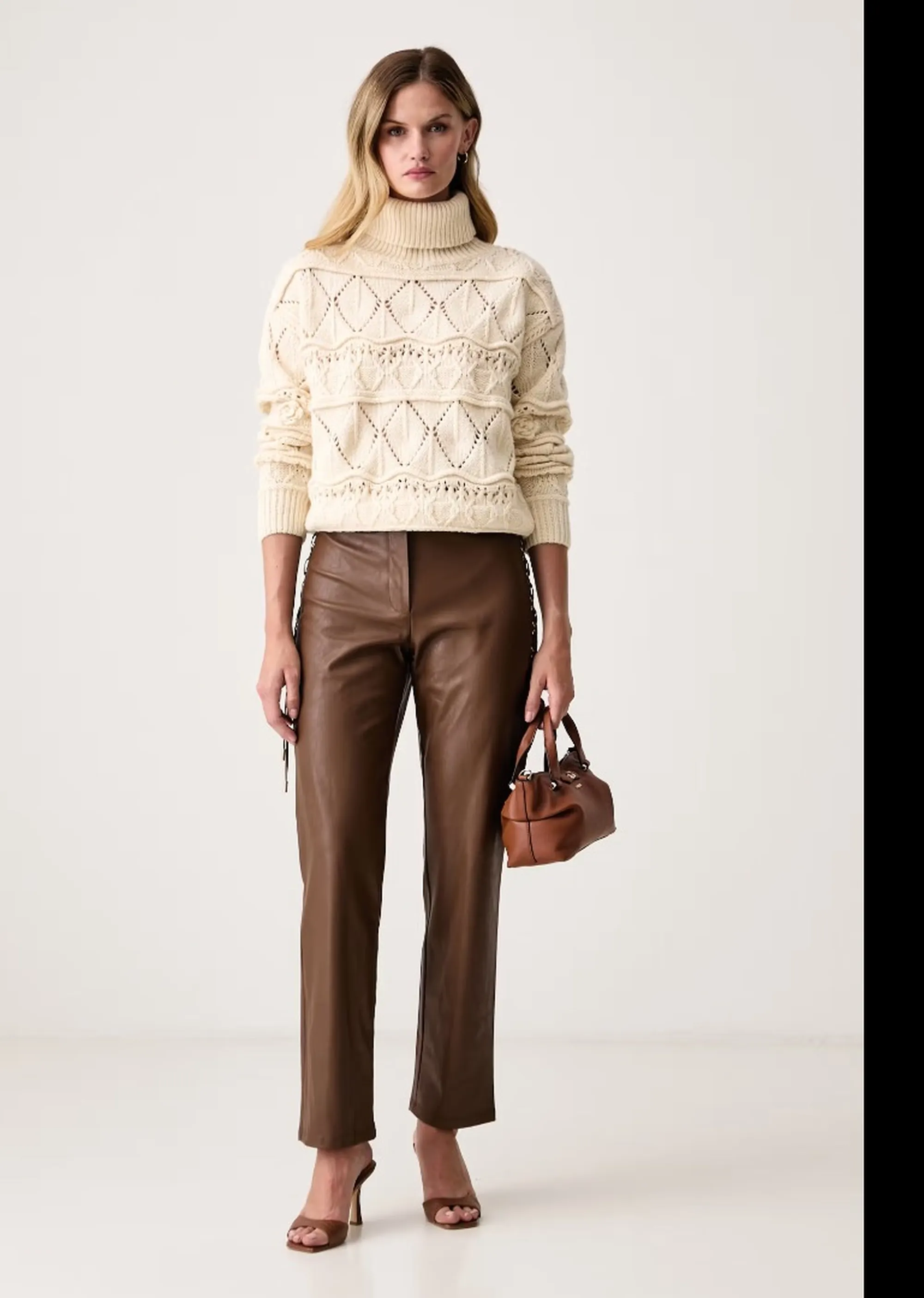 Fracomina Dolcevita Over Con Lana Panna Fy26Wt7063K47401 192923