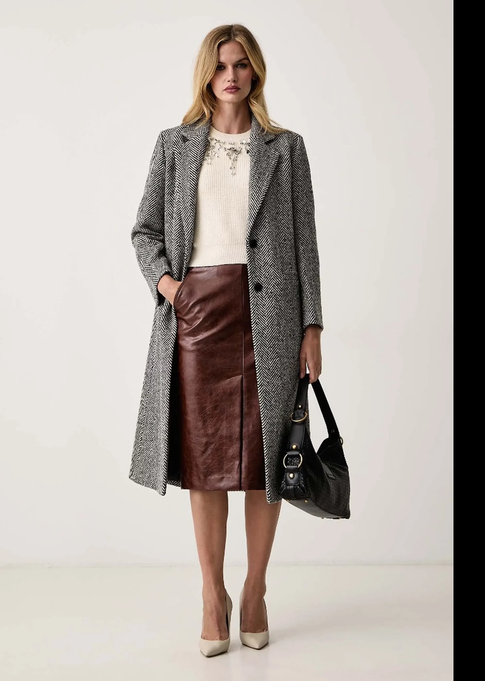 Fracomina Maglia Cropped Con Applicazioni Gioiello Panna Fy26Wt7058K458R9 192969