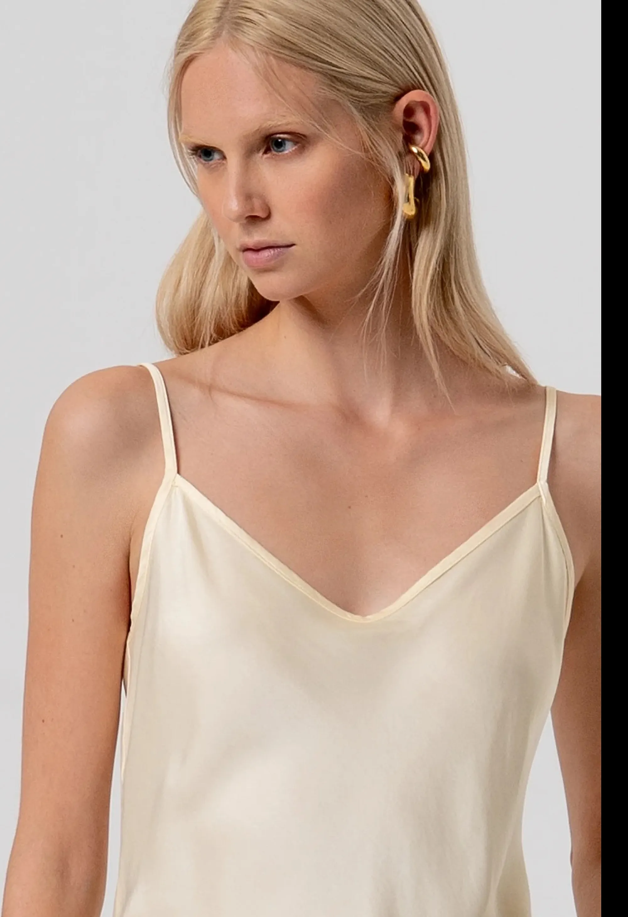 Fracomina Top In Raso Di Viscosa Burro Fr26St2033W41301 173849