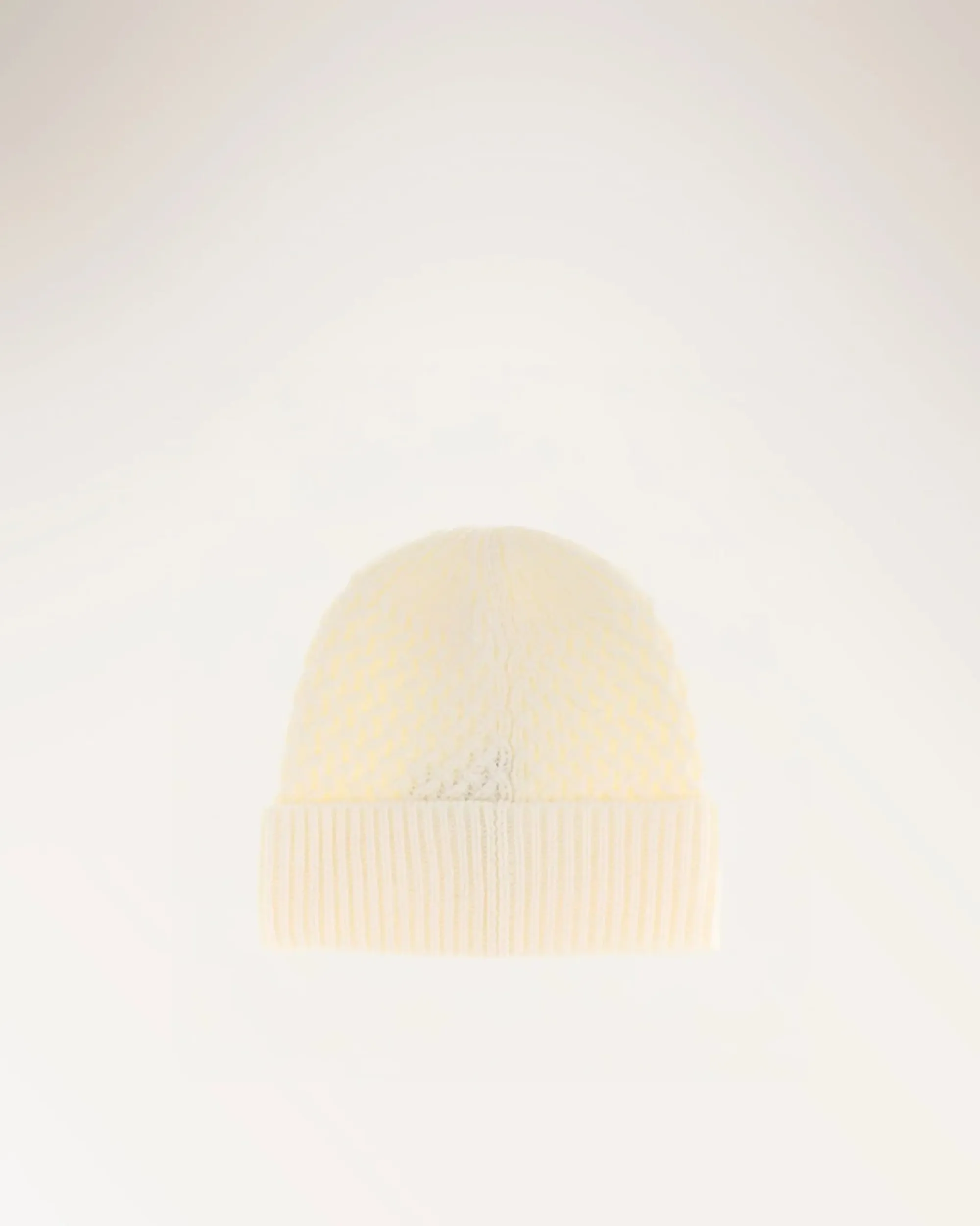 Guess Cappello Lavorato A Maglia Bianco Aw5645Wol01 197639
