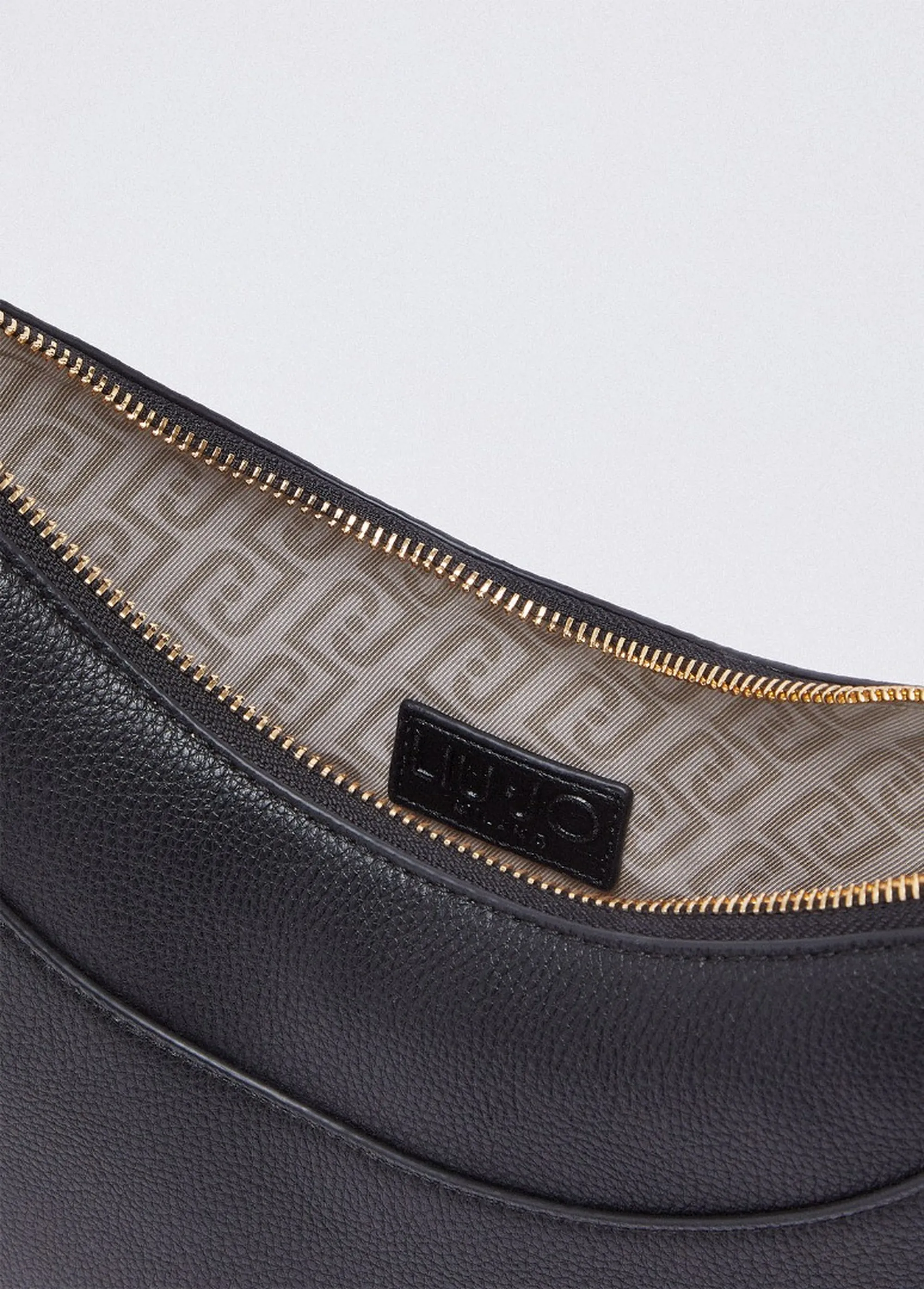 Liujo Accessori Borsa Hobo Media Con Charm Nero Aa6186E1012 173041