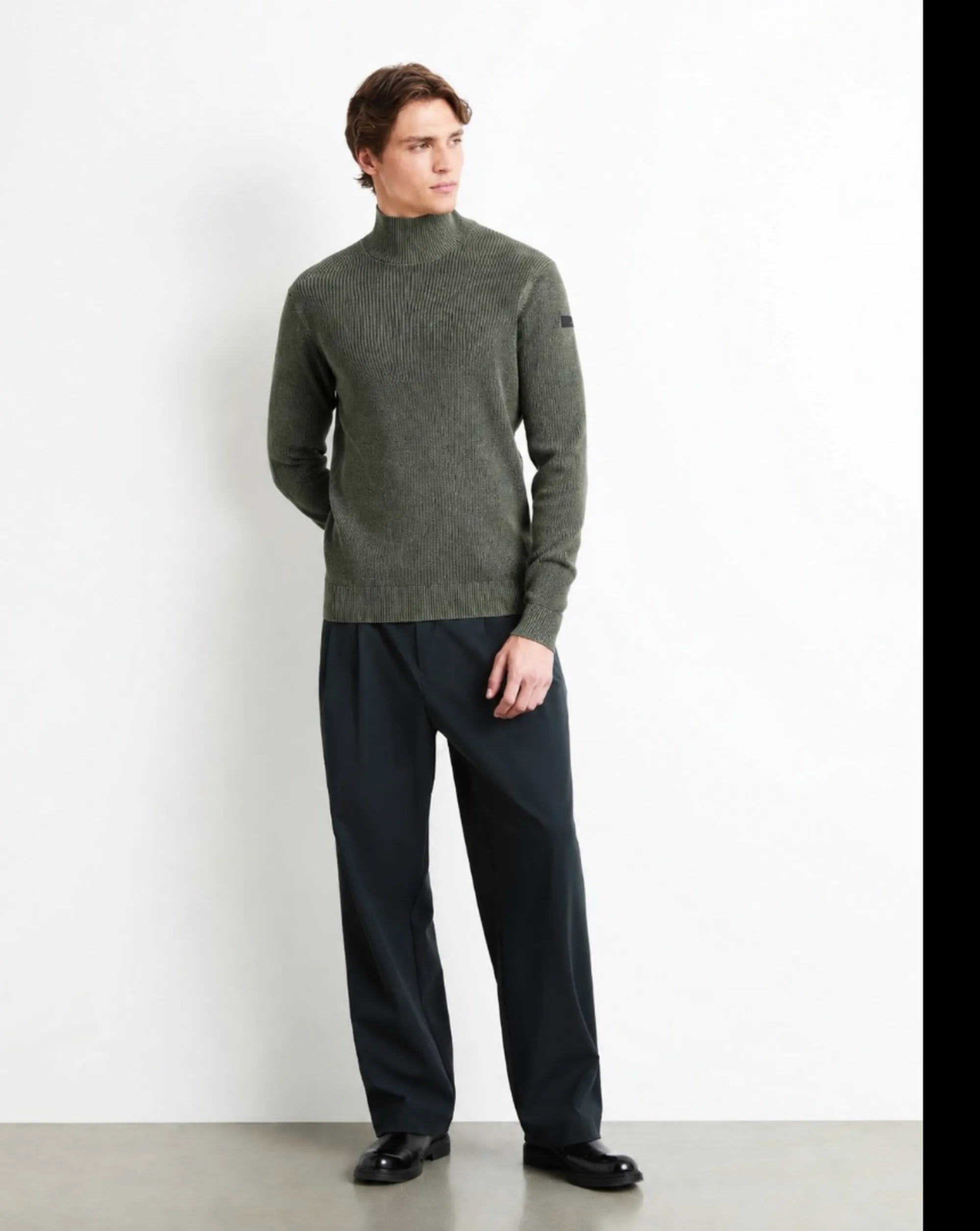 Rrd Dolcevita Cotton Techno Wash Turtleneck Forest Green W26150 191632