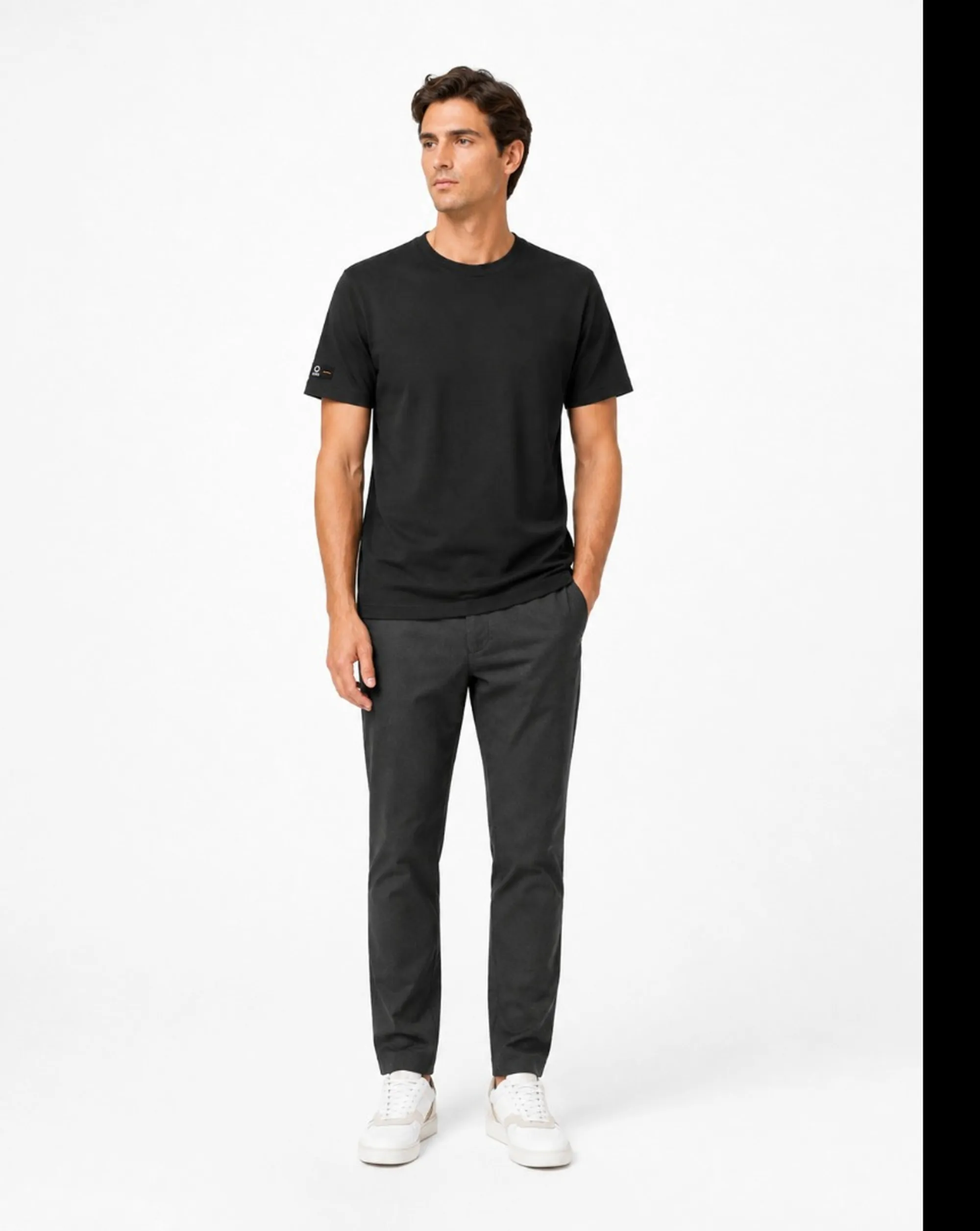 Suns T-Shirt Paul Neck Nero Tss51045U 185020
