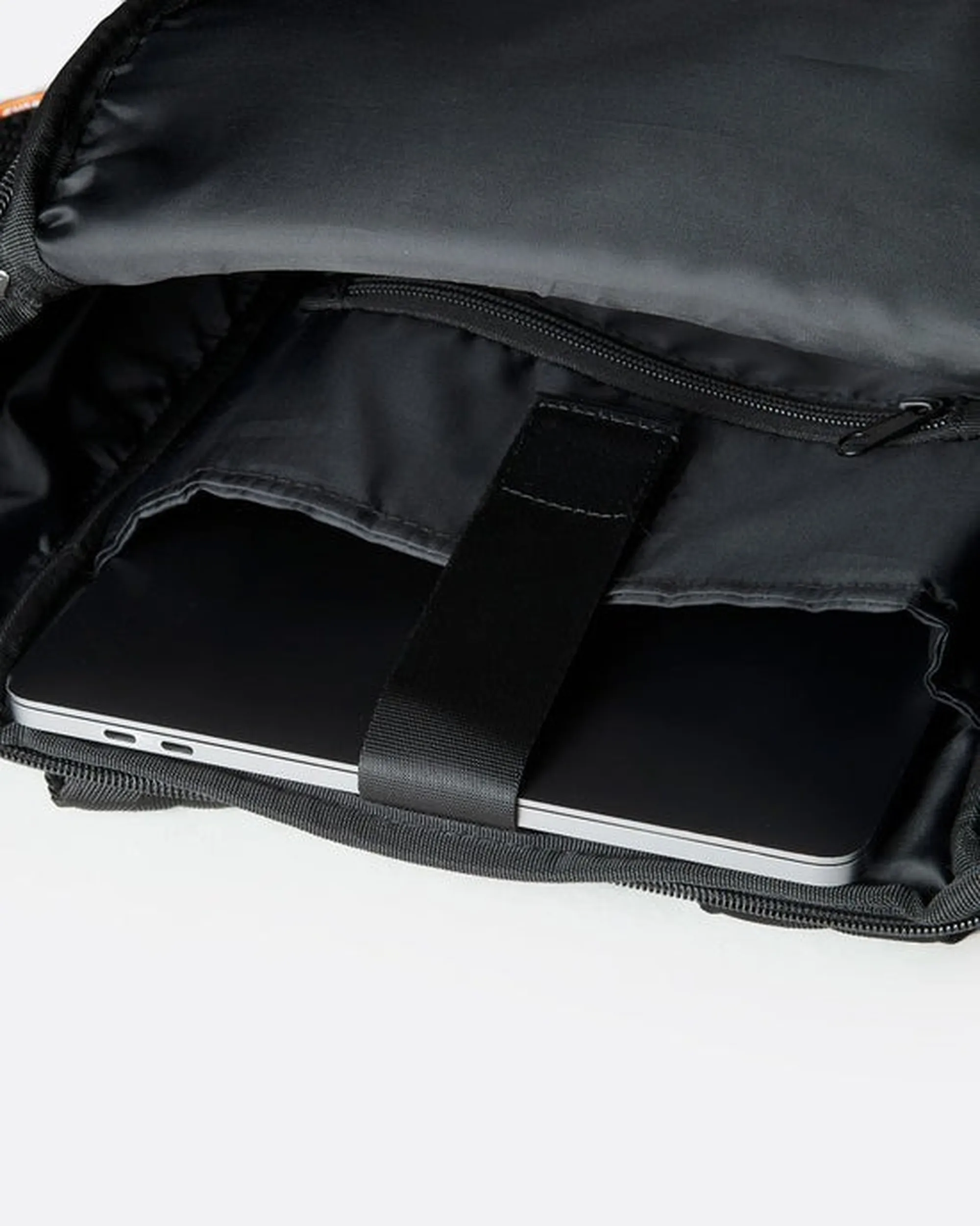 Suns B'Zaino 6528334F' Fossil Bgs73001U 197194